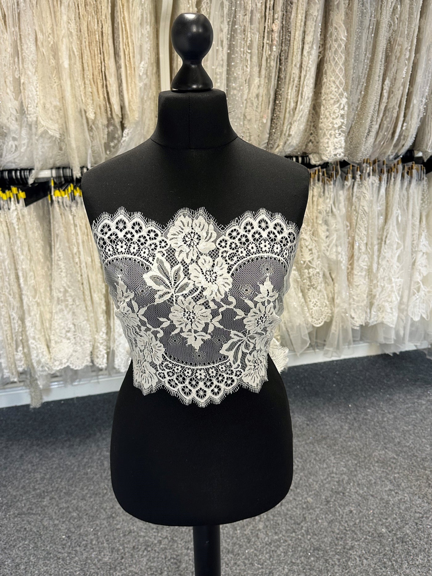 Raschel Lace Trim