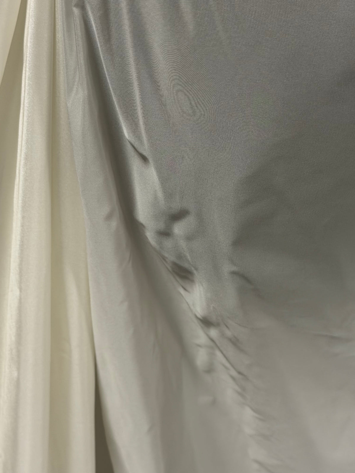 Elfenbein Polyester-Taft - P599