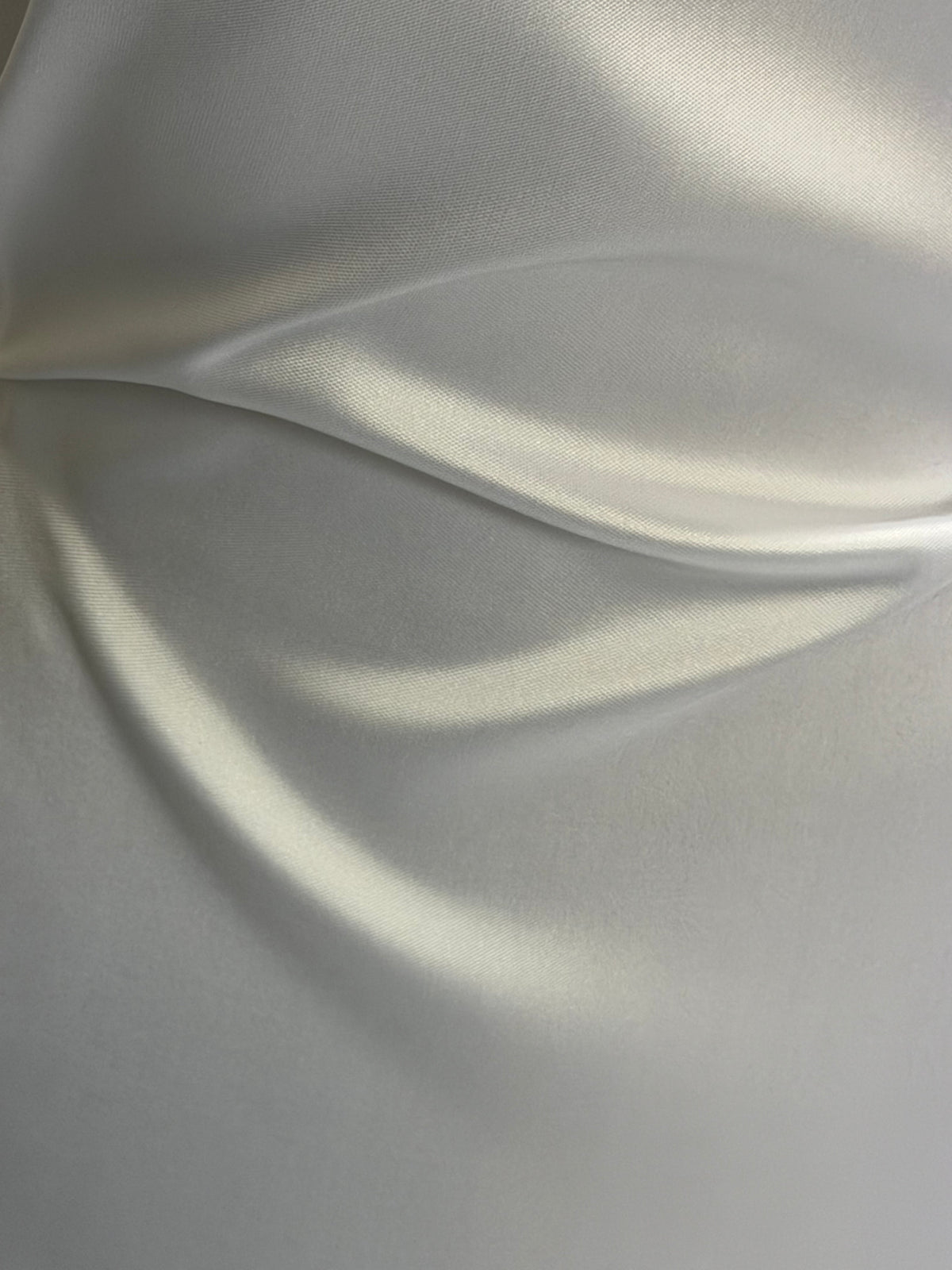 Weiße Seidenmischung Soft Mikado - P608