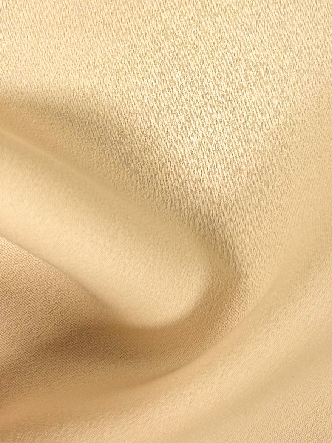 Polyester-Stretch-Crêpe in Mandelform – Pageant