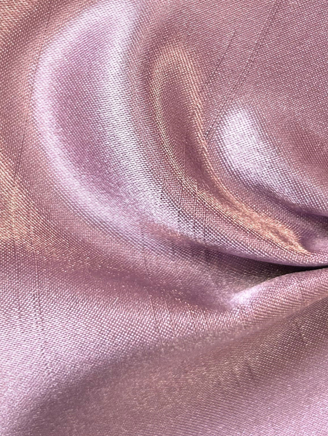 Amethyst-Dupion mit Polyester-Satin-Rückseite – Klarheit