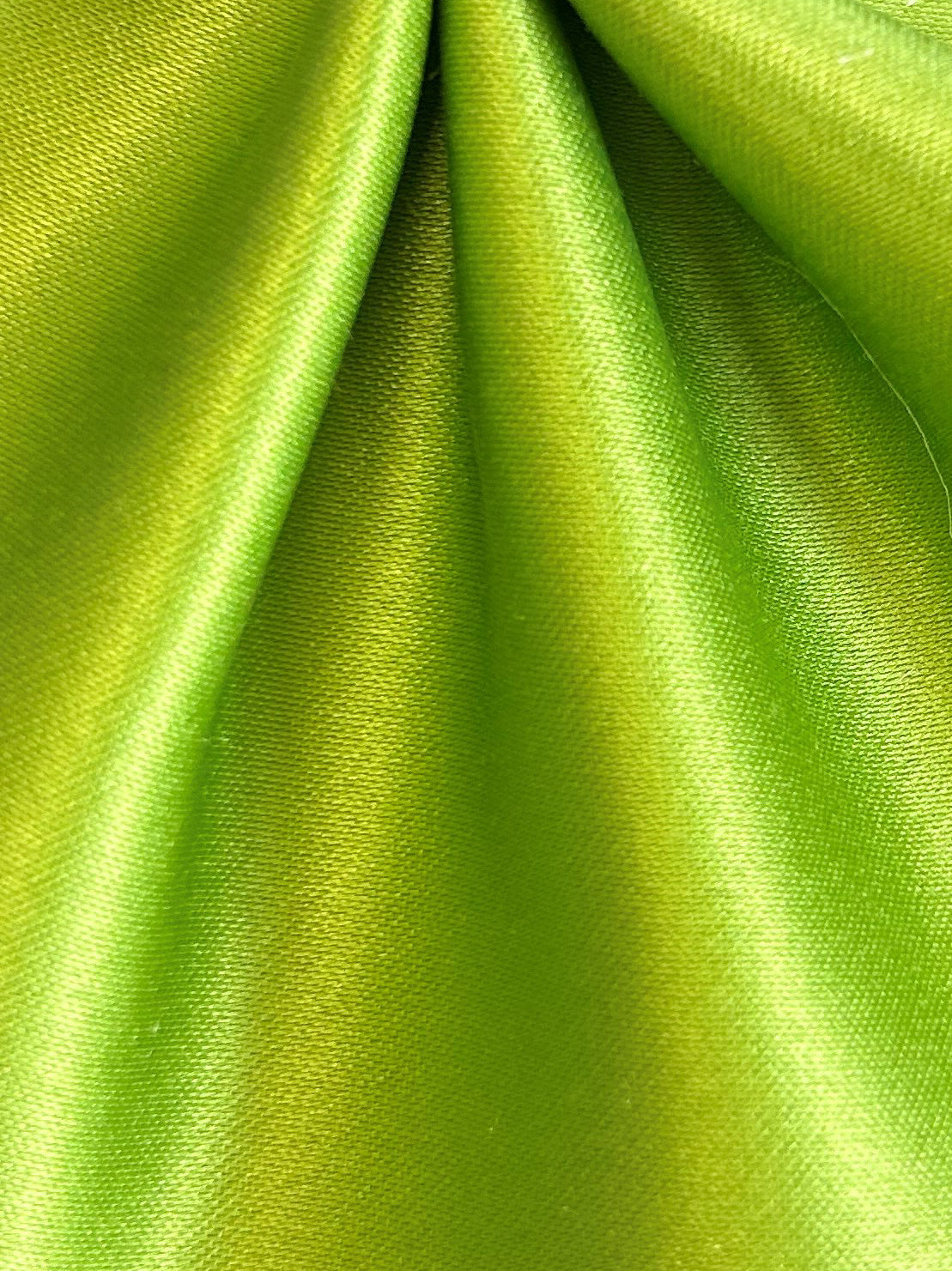 Apfel-Polyester-Satin – Majestic