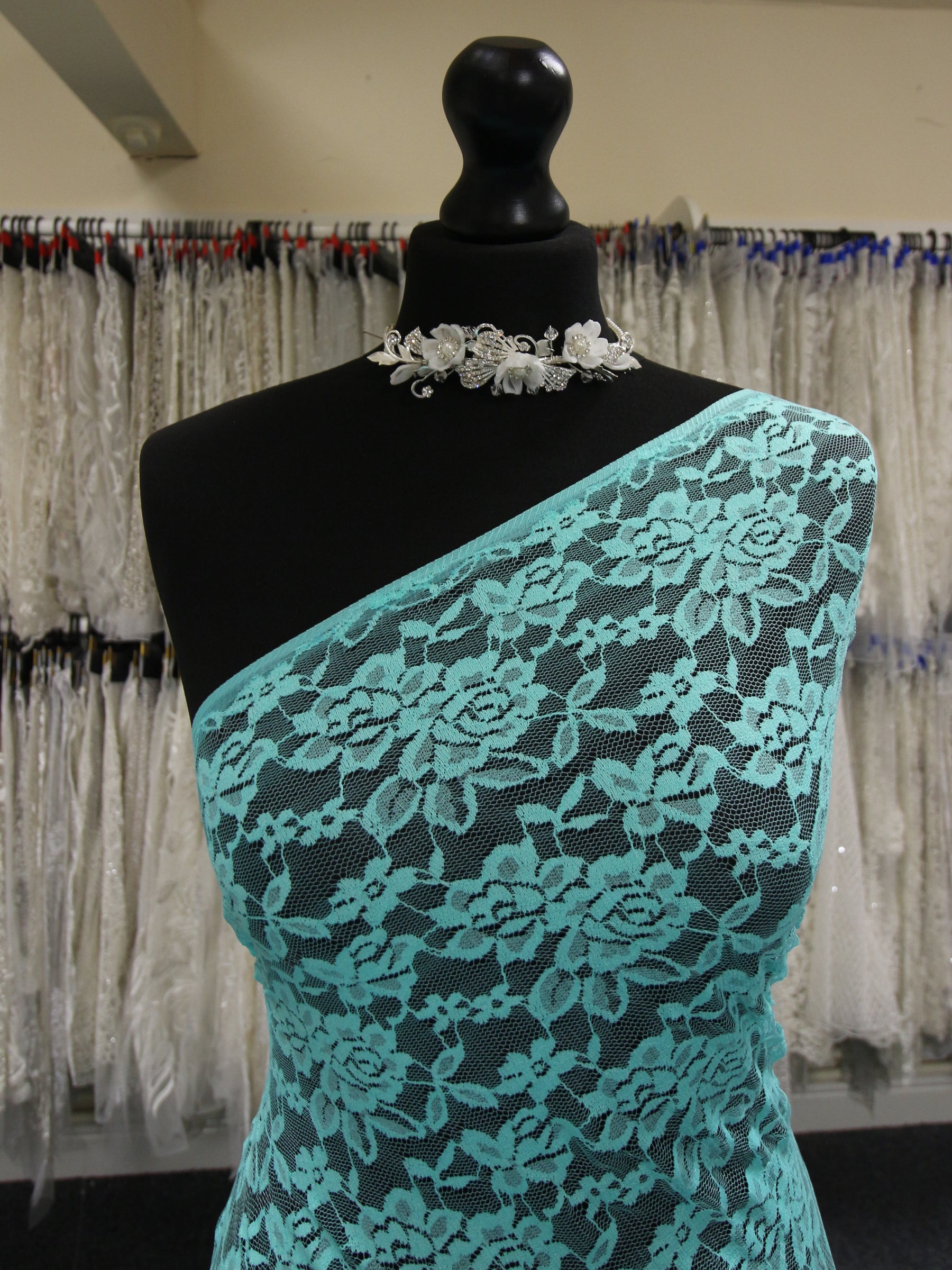 Aqua Raschel Stretch-Spitze – Evie