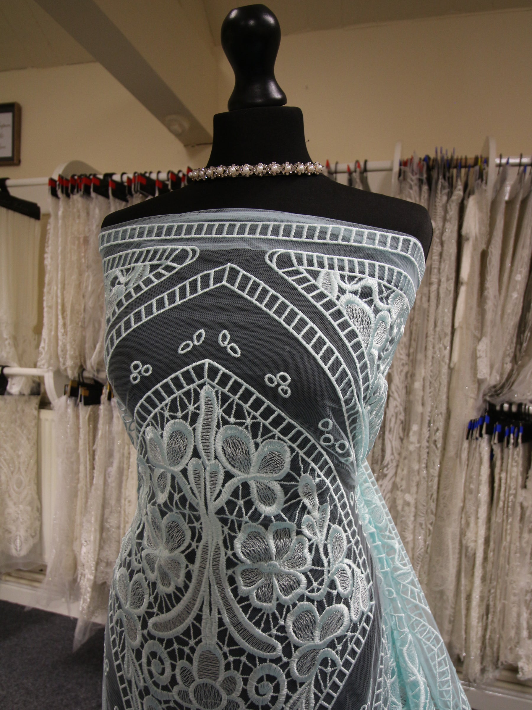 Aqua bestickte Spitze – Nyla