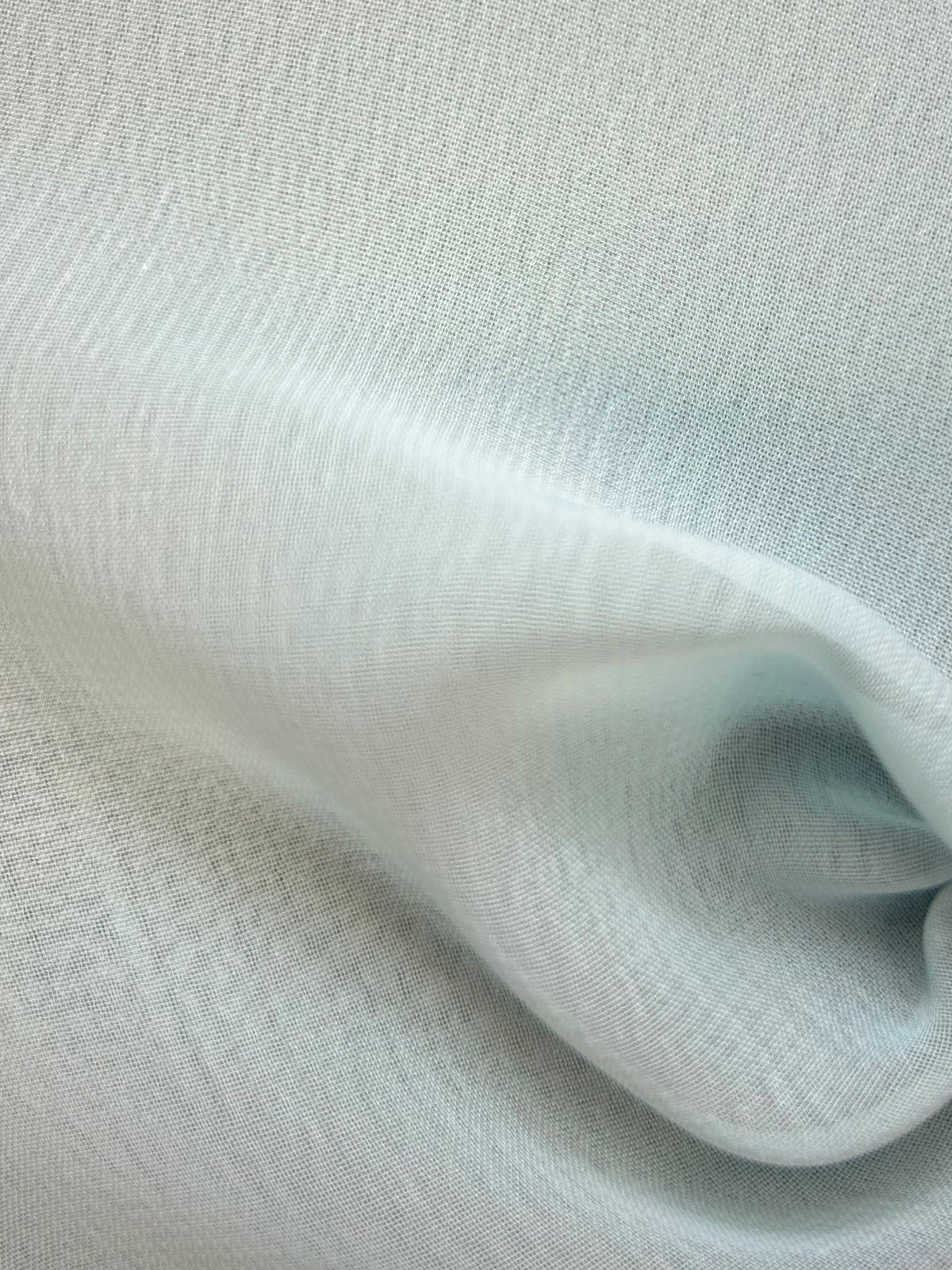 Aquamarinfarbener Polyester-Georgette - Silhouette