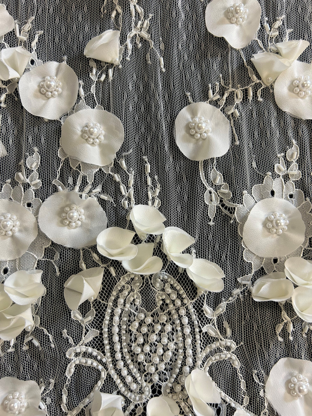 Elfenbeinfarbene Laserspitze – Biella