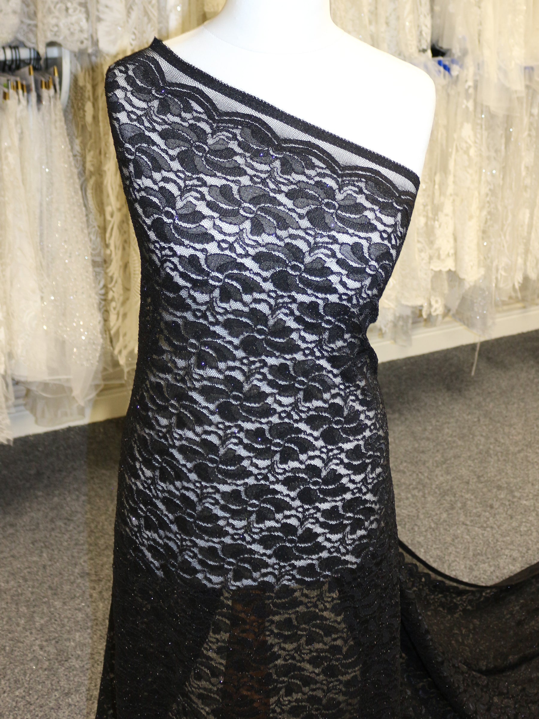 Schwarze Stretch-Glitzerspitze – Vindication