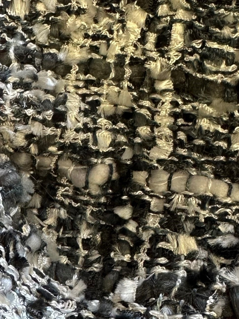 Schwarz-weißer, strukturierter Viskosestoff - Gabrielle