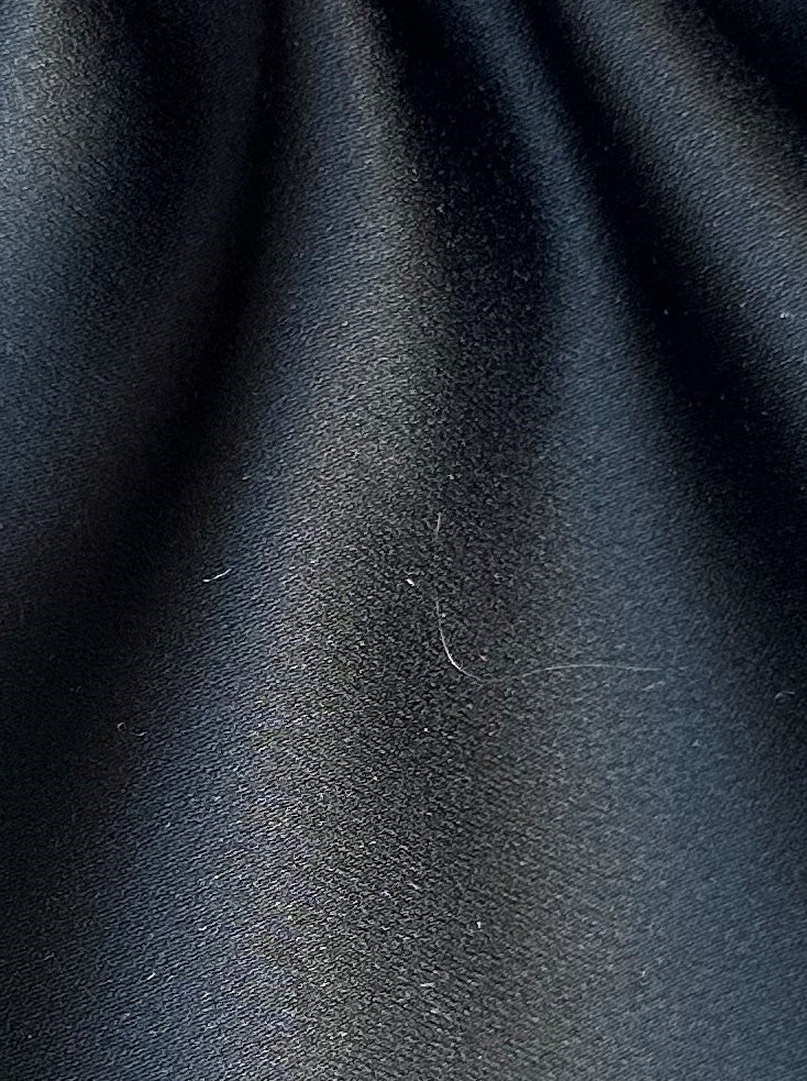 Schwarzer Polyestersatin - Mystique