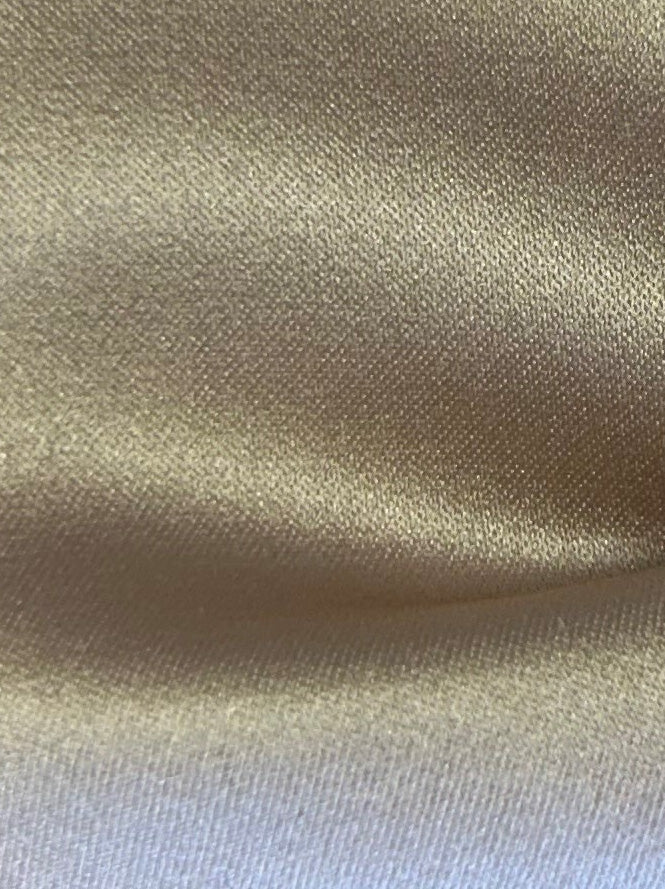 Kaffeefarbener Polyester-Duchesse-Satin – Contessa