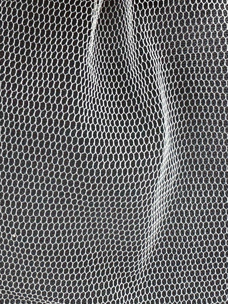 Cremefarbener, schlichter Tüll - Vortex