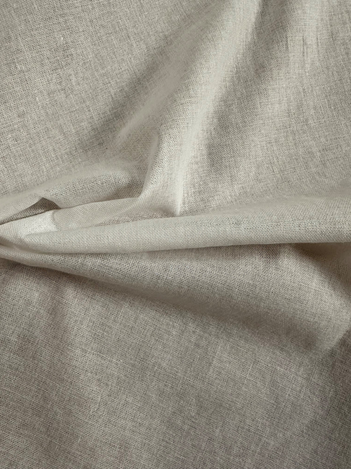 Mittelschweres, aufbügelbares Einlagevlies - Duke