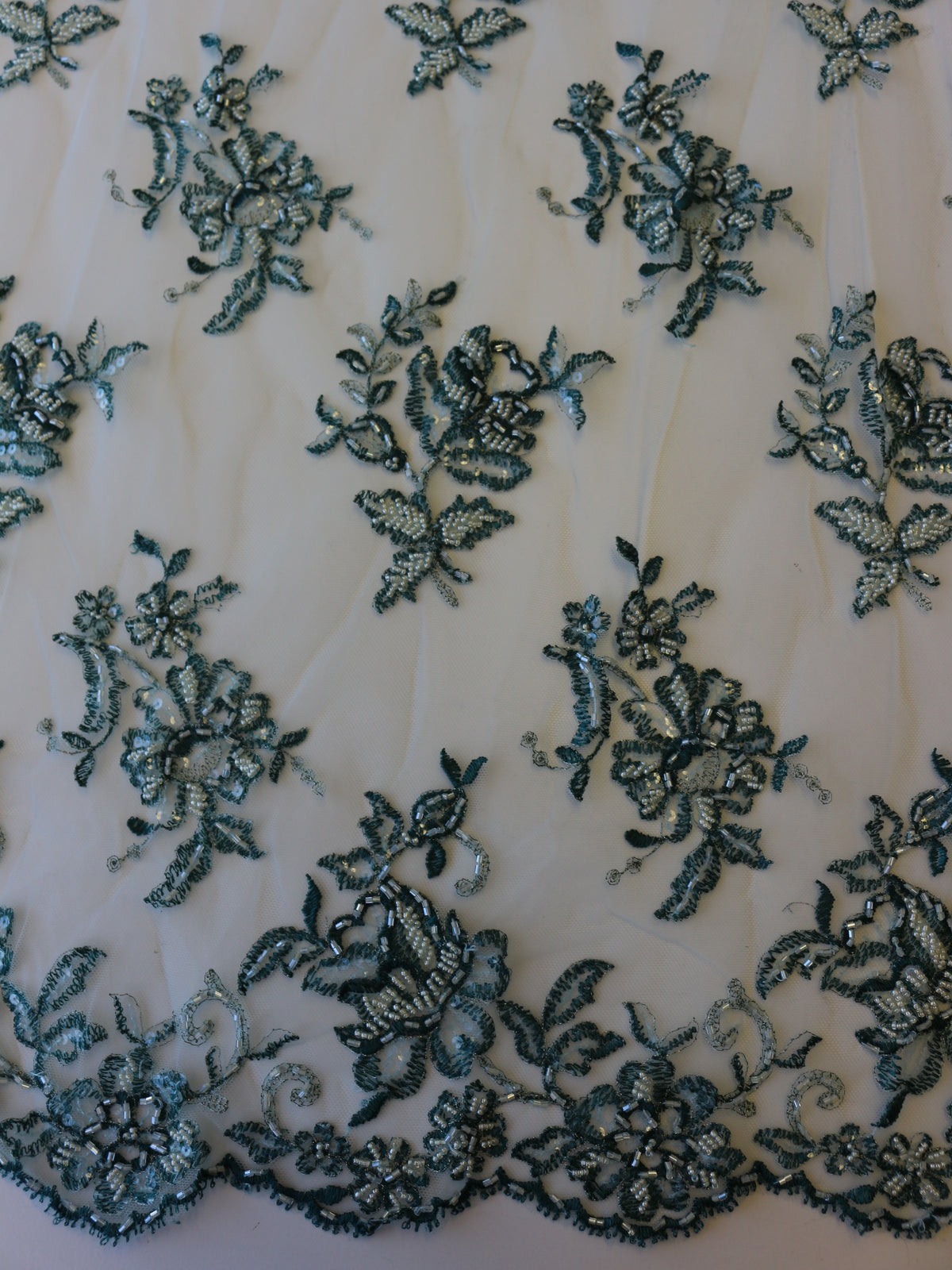 Smaragdgrüne Spitze – Chloe