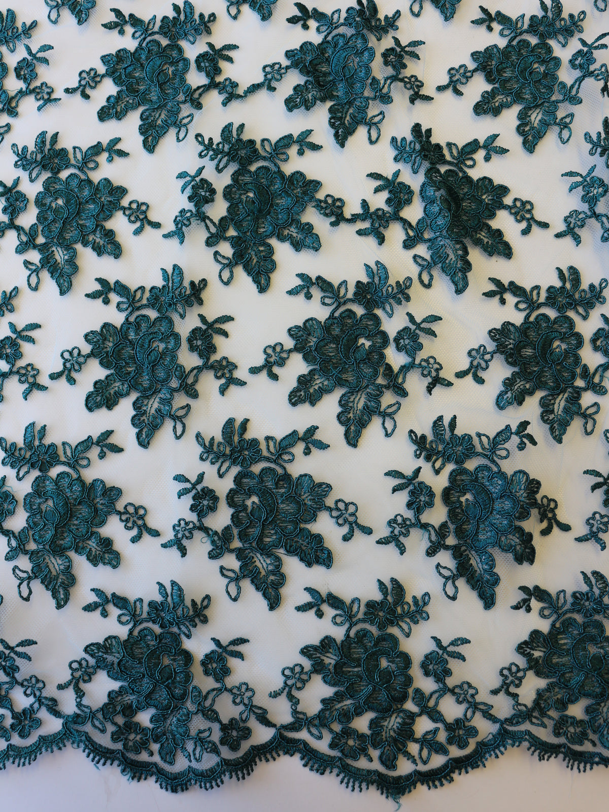 Smaragdgrüne Spitze - Philippa