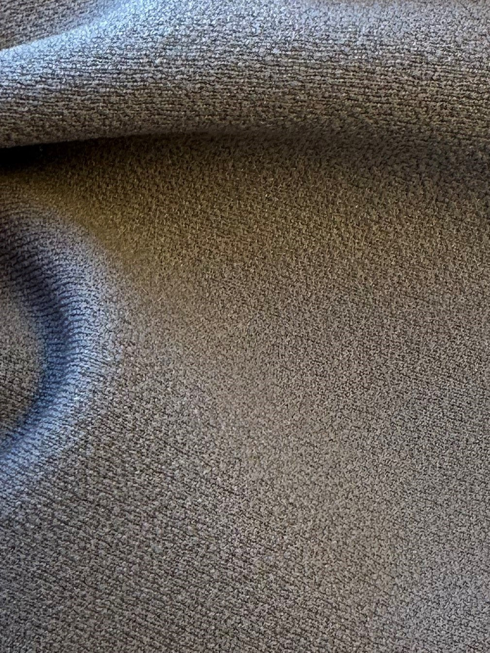 Grauer Stretch-Scuba-Krepp – Farne