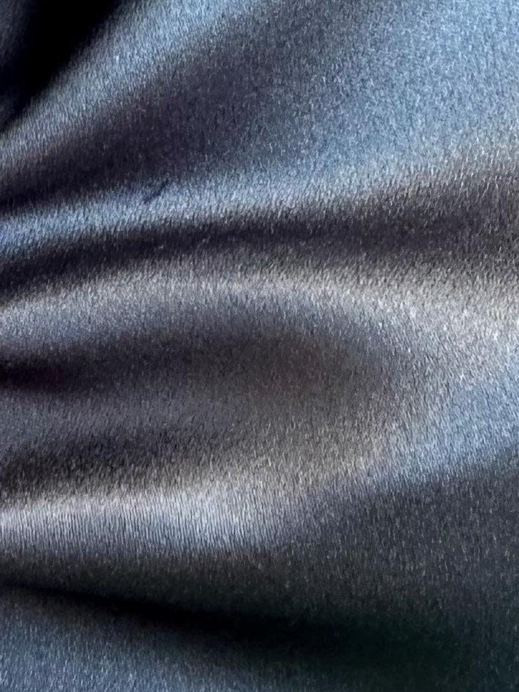 Rotguss-Polyestersatin – Mystique