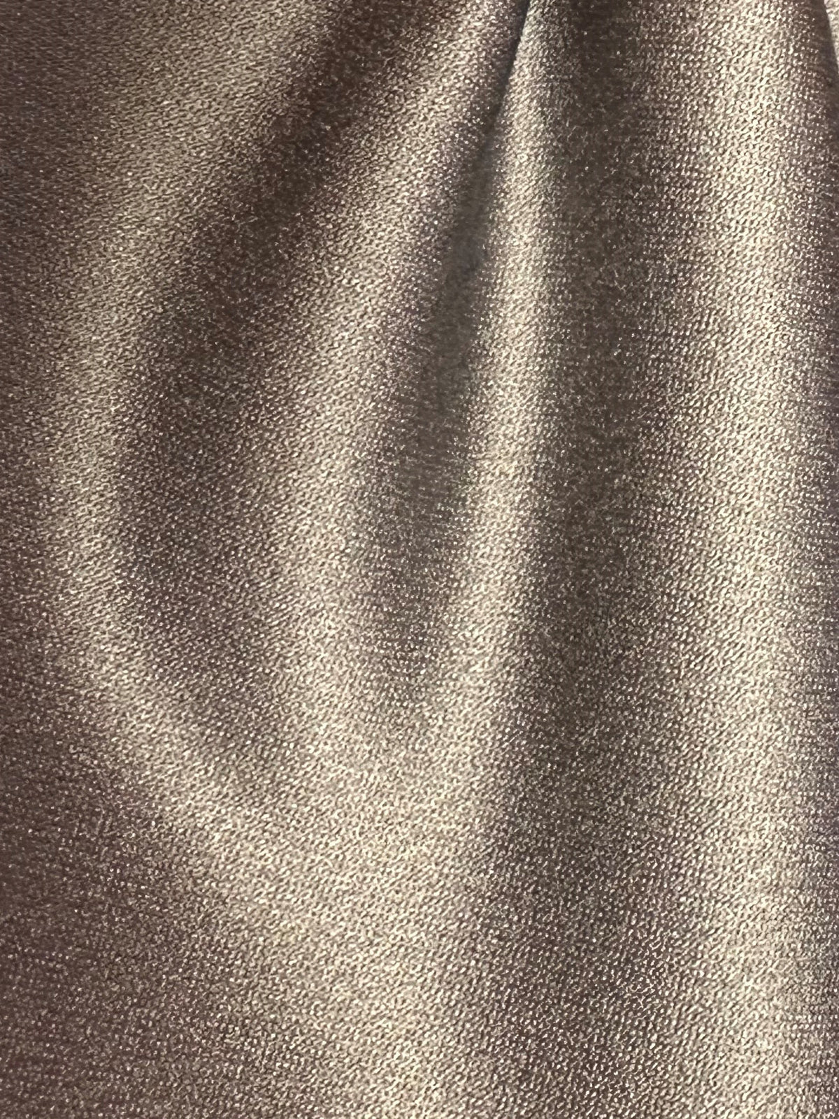 Polyester-Satin in Gun-Metal-Grau – Classique