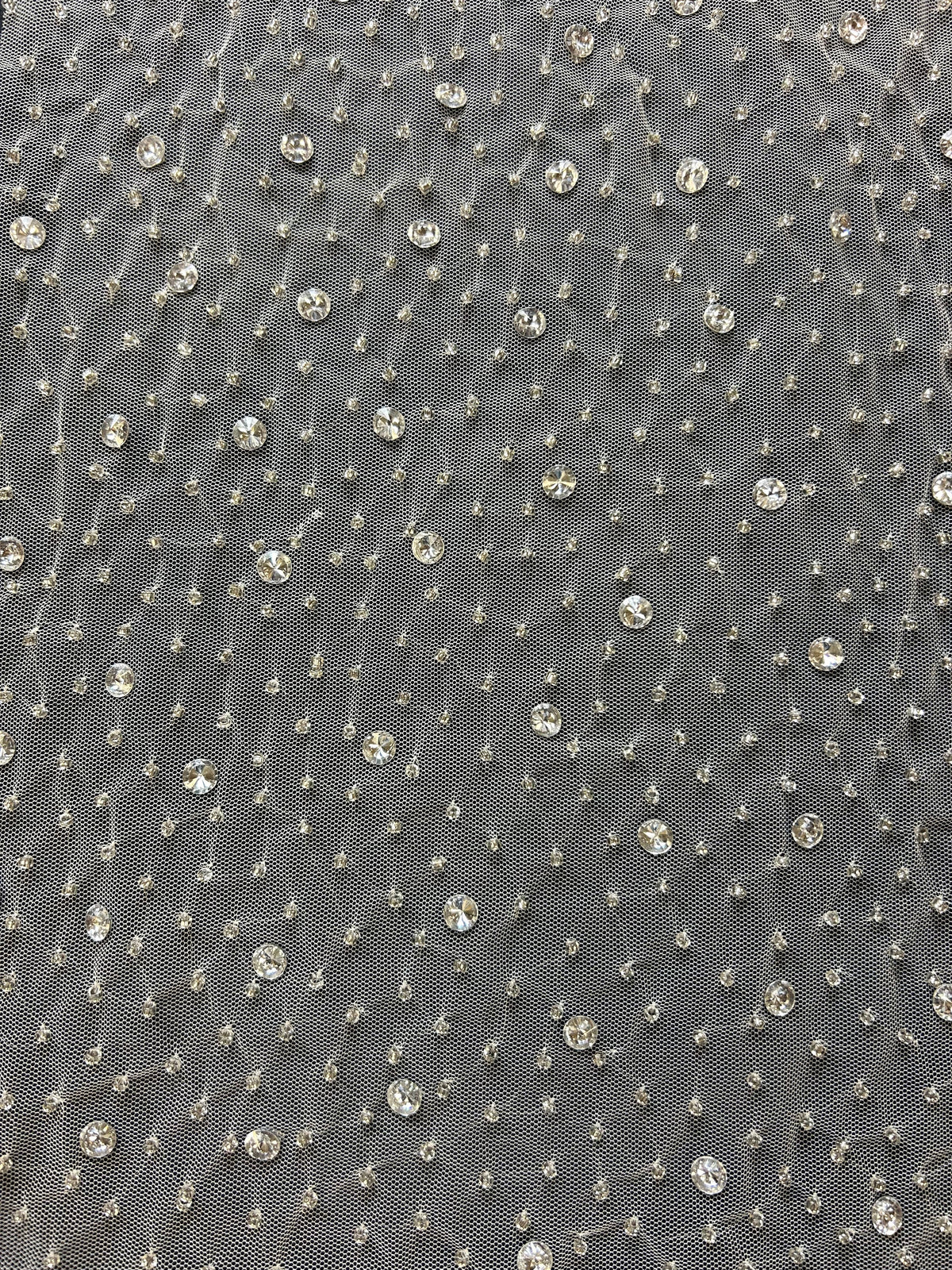 Elfenbeinfarbener Perlentüll – Haru