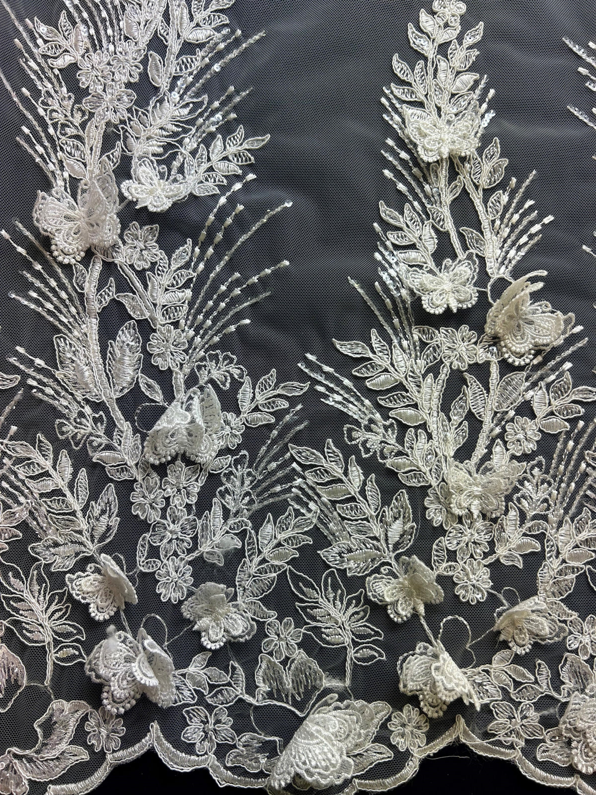 Elfenbeinfarbene Kordelspitze – Hilda