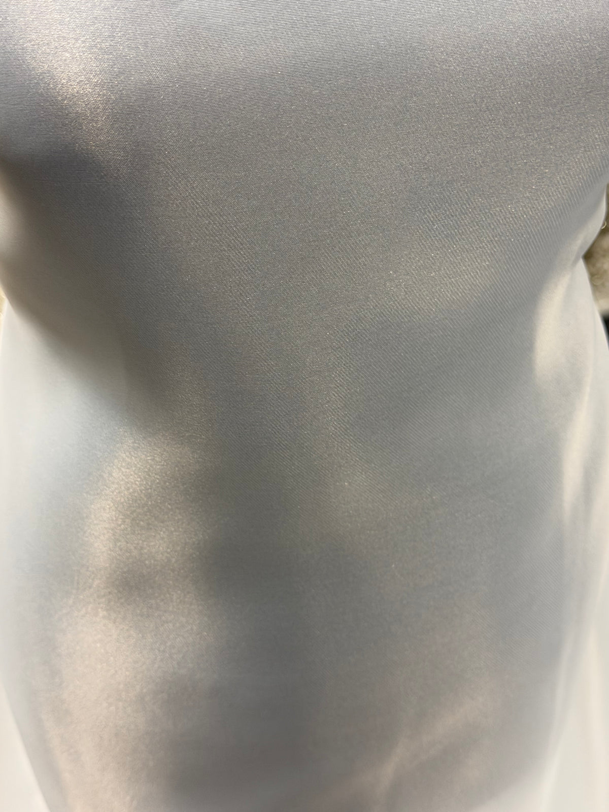 Elfenbeinfarbener Polyester-Satin-Organza - PB2005