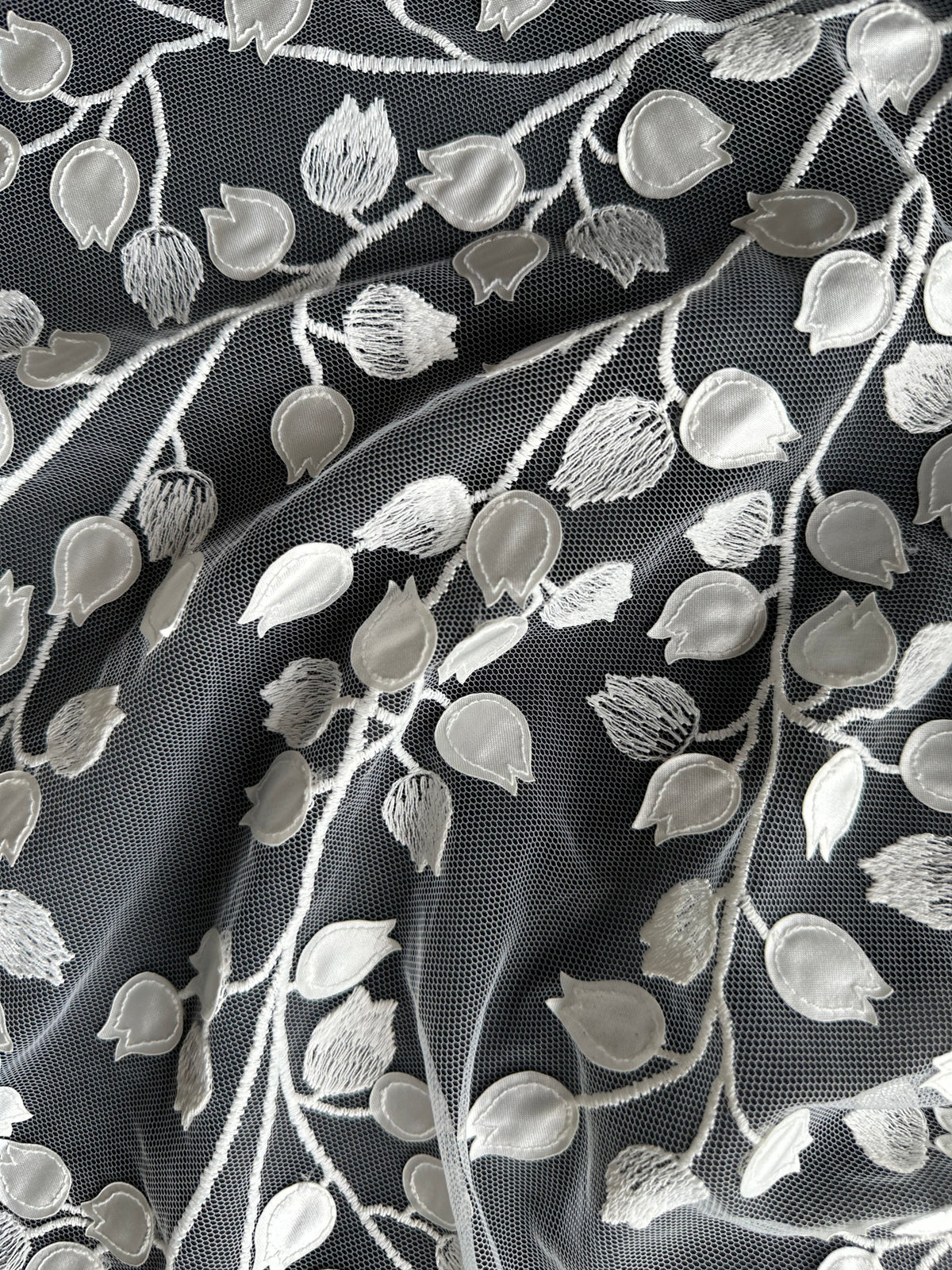 Elfenbeinfarbene 3D-Stickspitze - EB5034