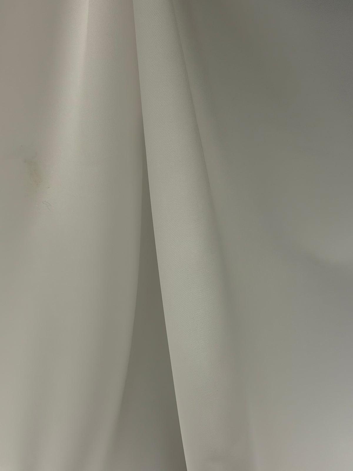 Helle Elfenbein Seidenmischung Mikado - P598