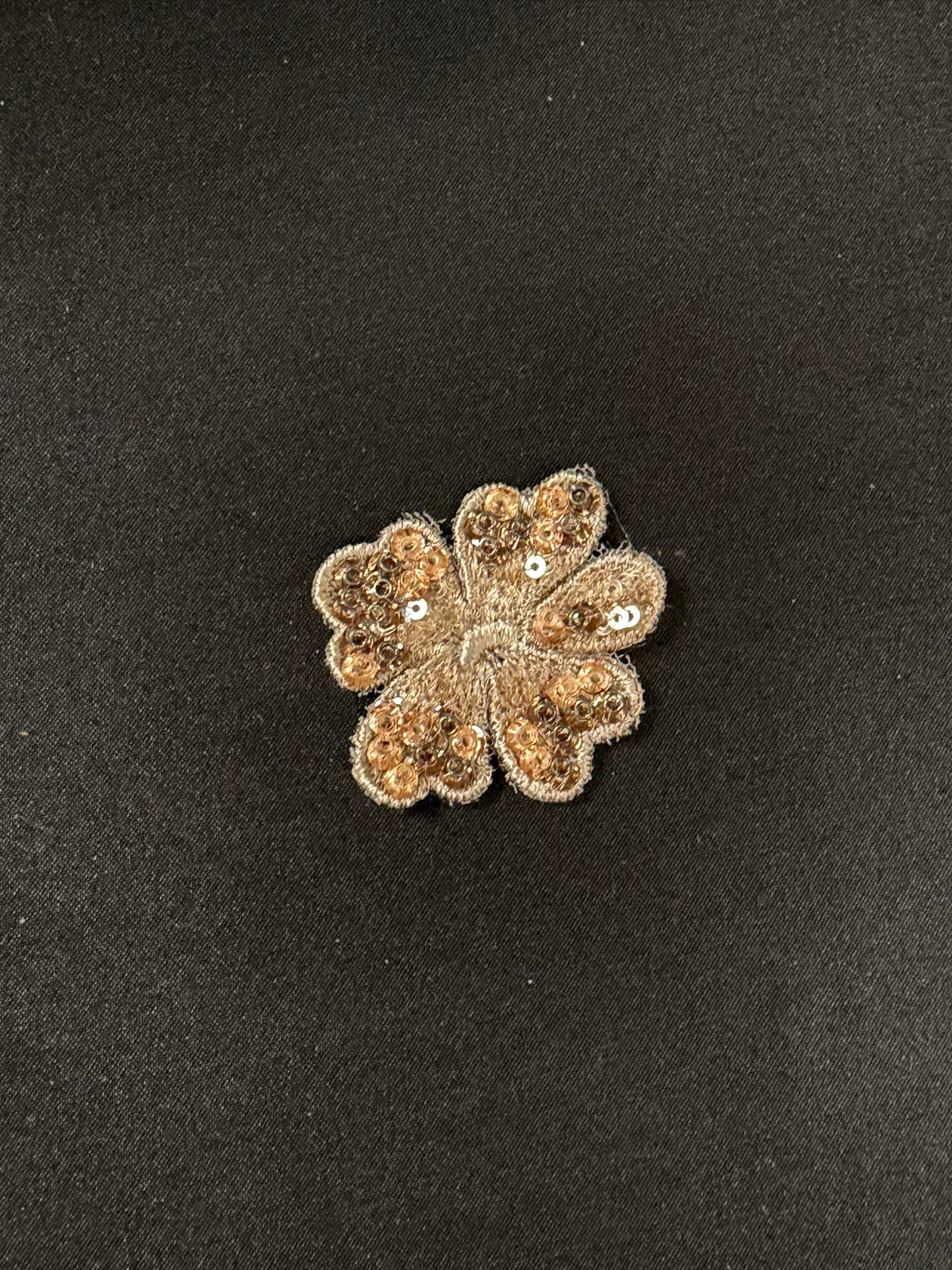 Dunkelgrau/Dusky Rose Perlenmotiv – MT3005