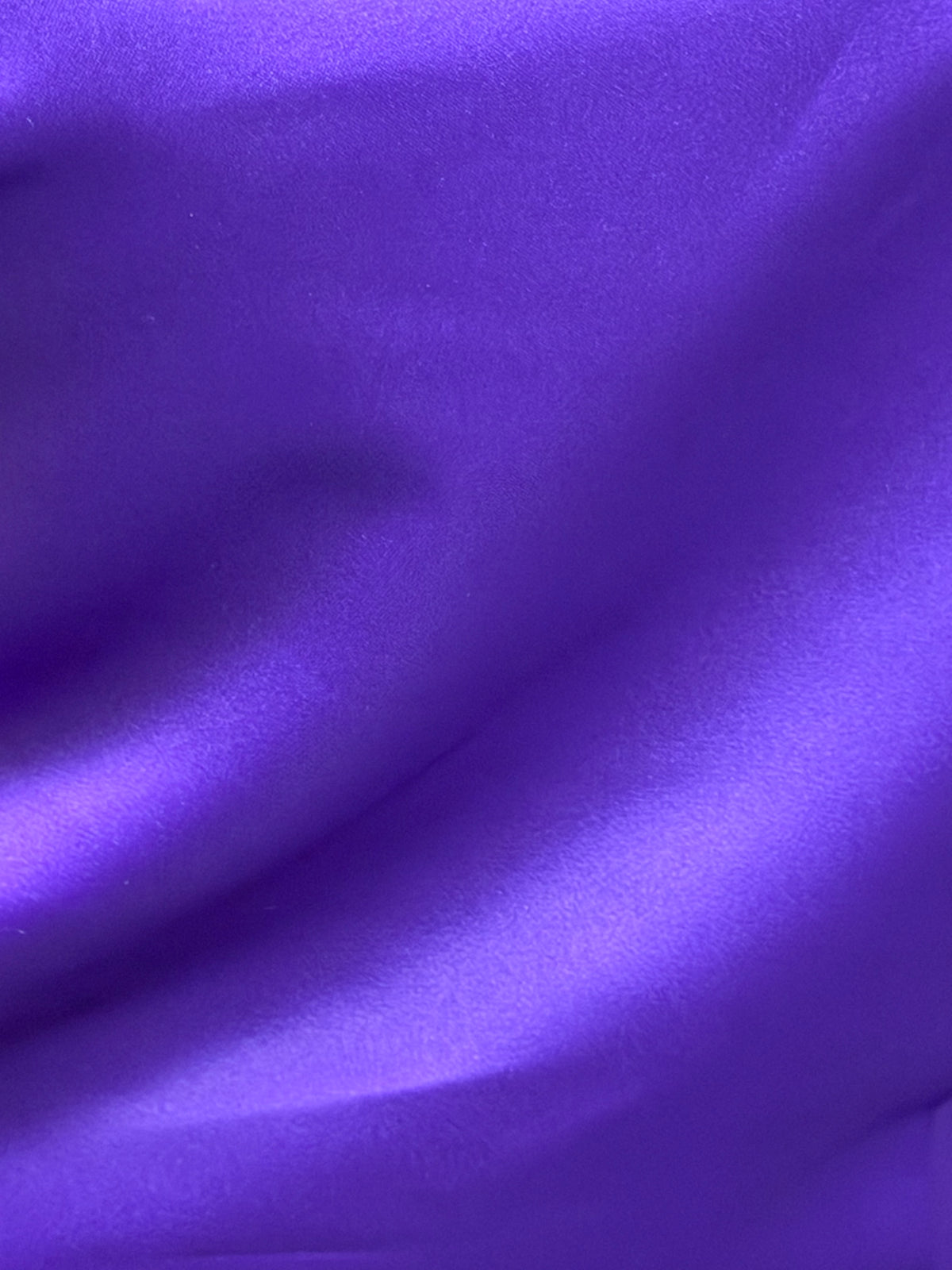 Violetter Polyestersatin – Classique (CF)