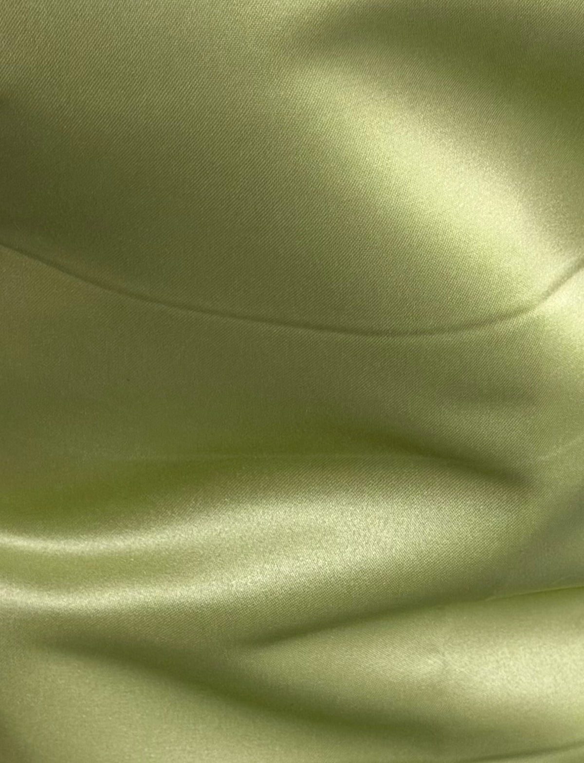Weidengrüner Polyestersatin – Classique (CF)