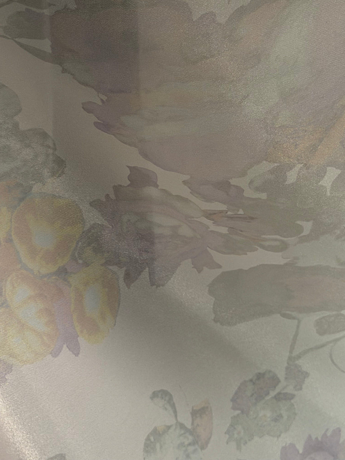 Helles Elfenbein/mehrfarbig bedruckte Organza – PR2007