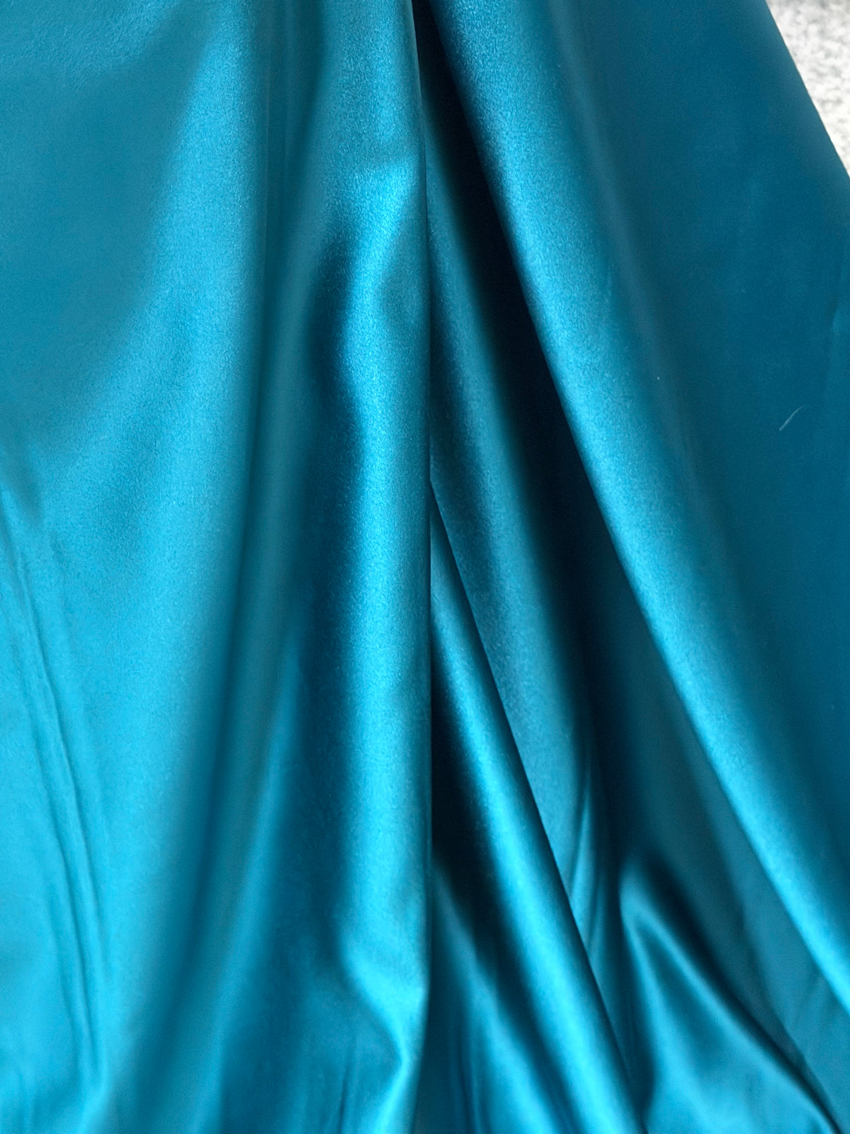 Blaugrüner Polyester-Satin - Contessa