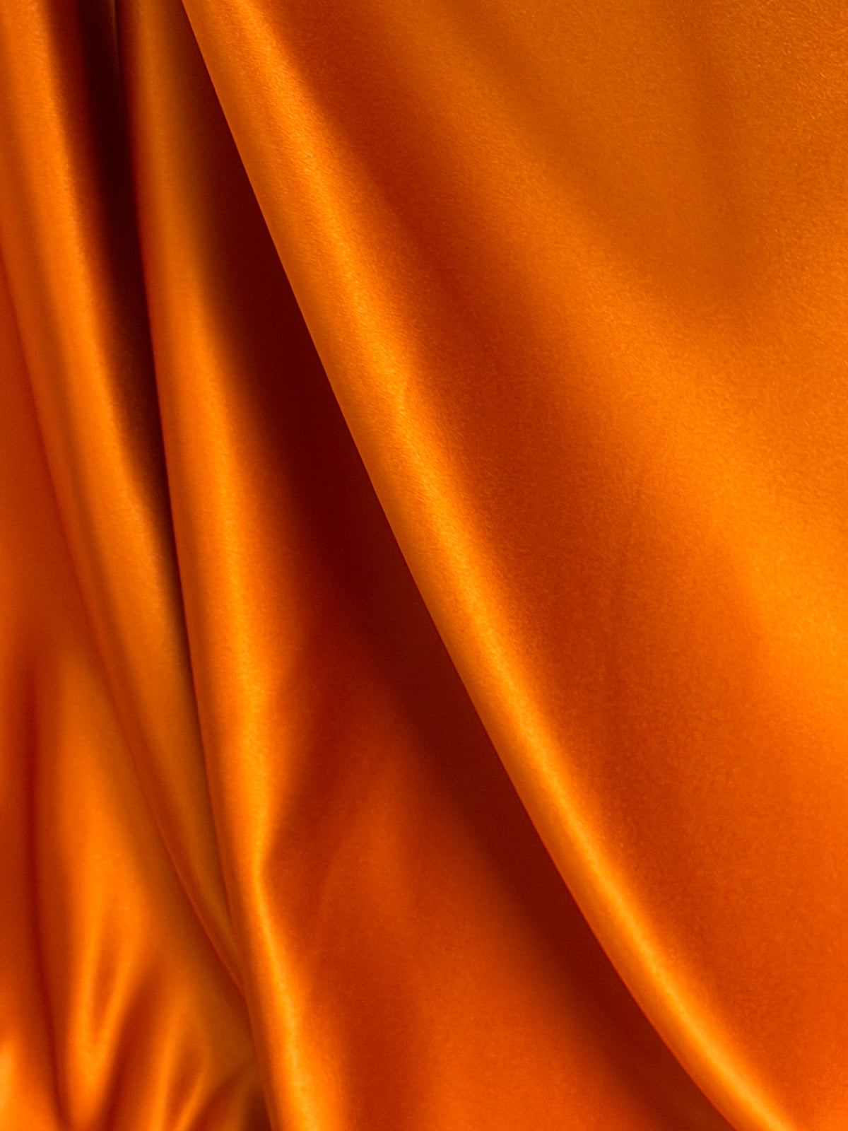 Polyestersatin in gebranntem Orange – Classique (CF)
