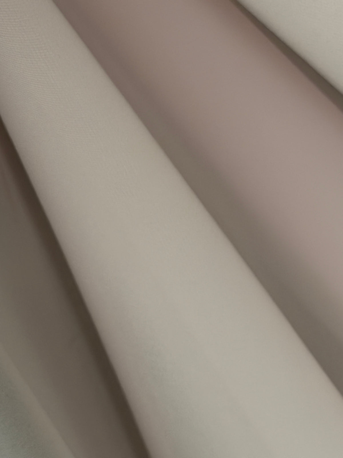 Zartrosa Polyester-Chiffon – Benevolence