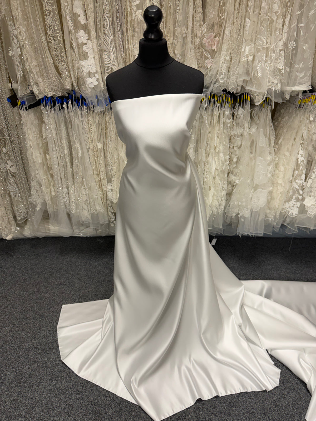 Elfenbein Polyester-Satin - Rein