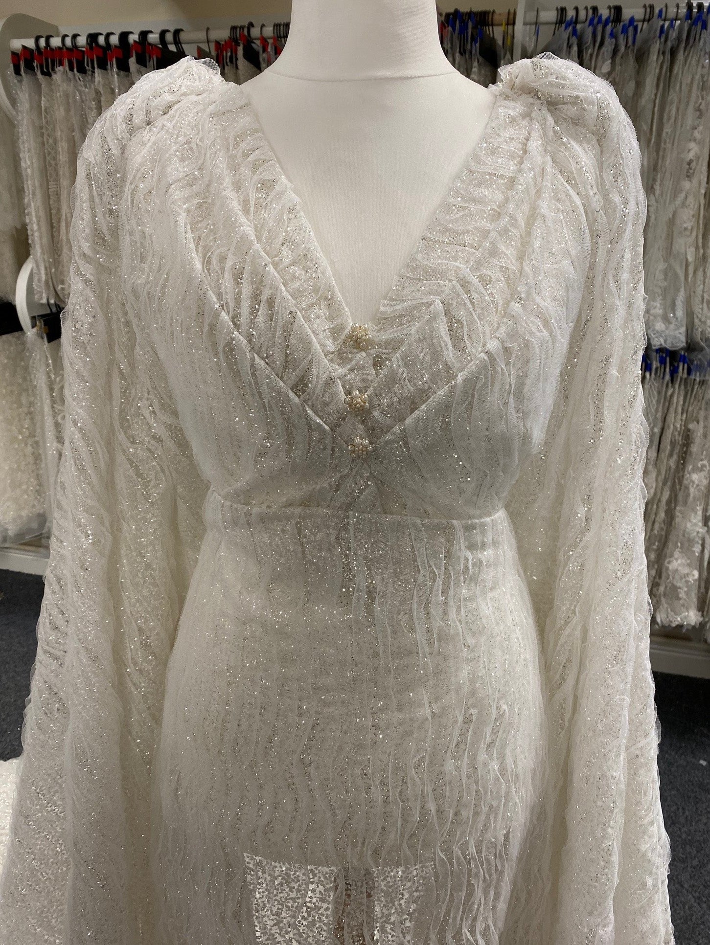 Elfenbeinfarbene Couture-Spitze – Empanda