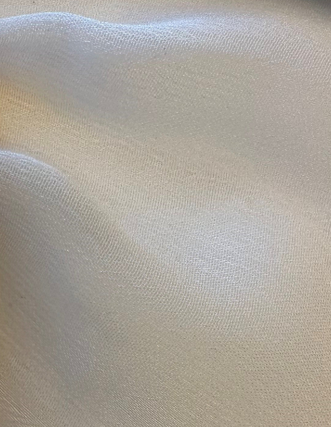 Elfenbeinfarbener Polyester-Chiffon – Gemini