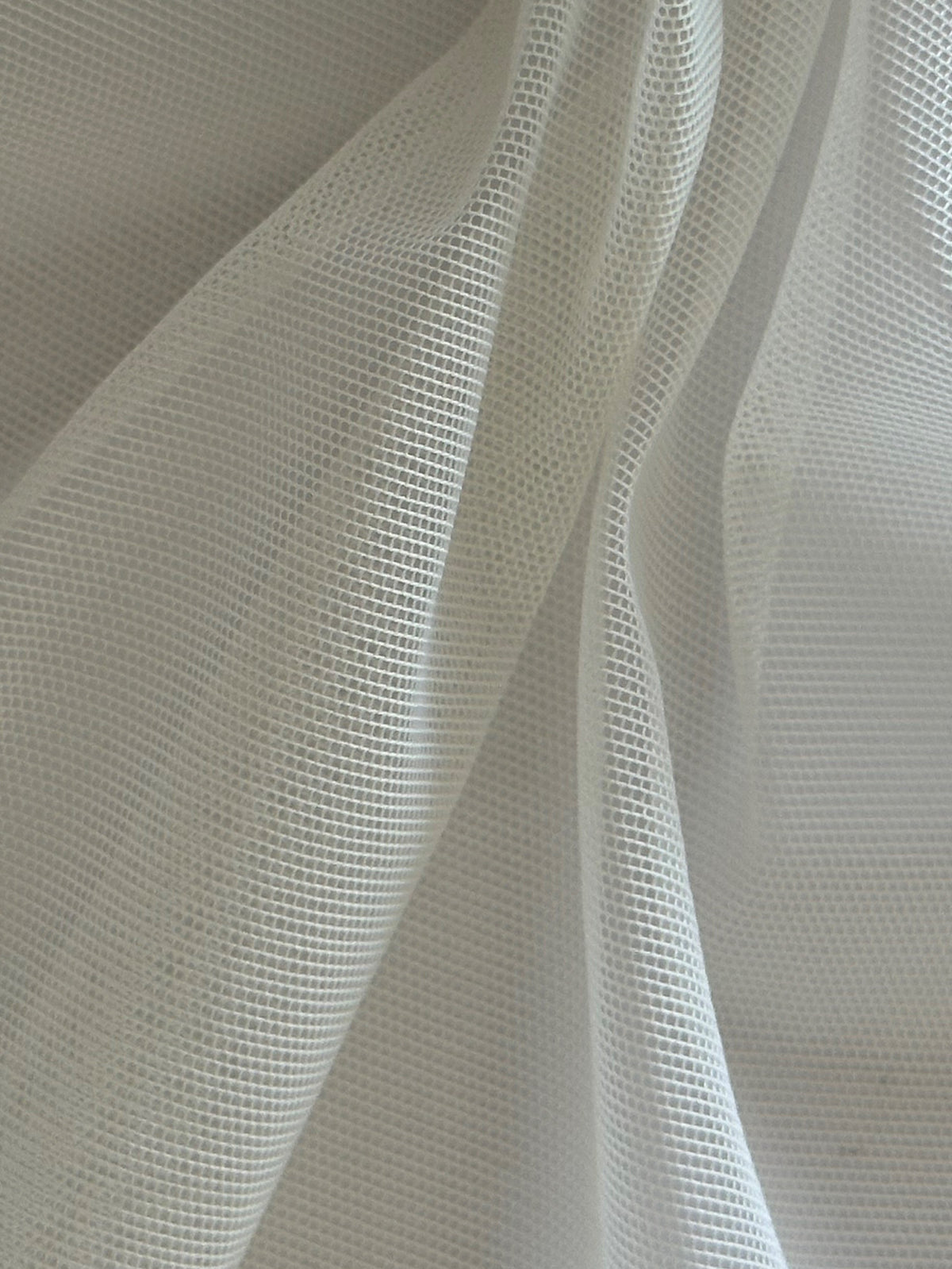 Elfenbeinfarbener Illusion Stretch-Tüll - Divine (CF)