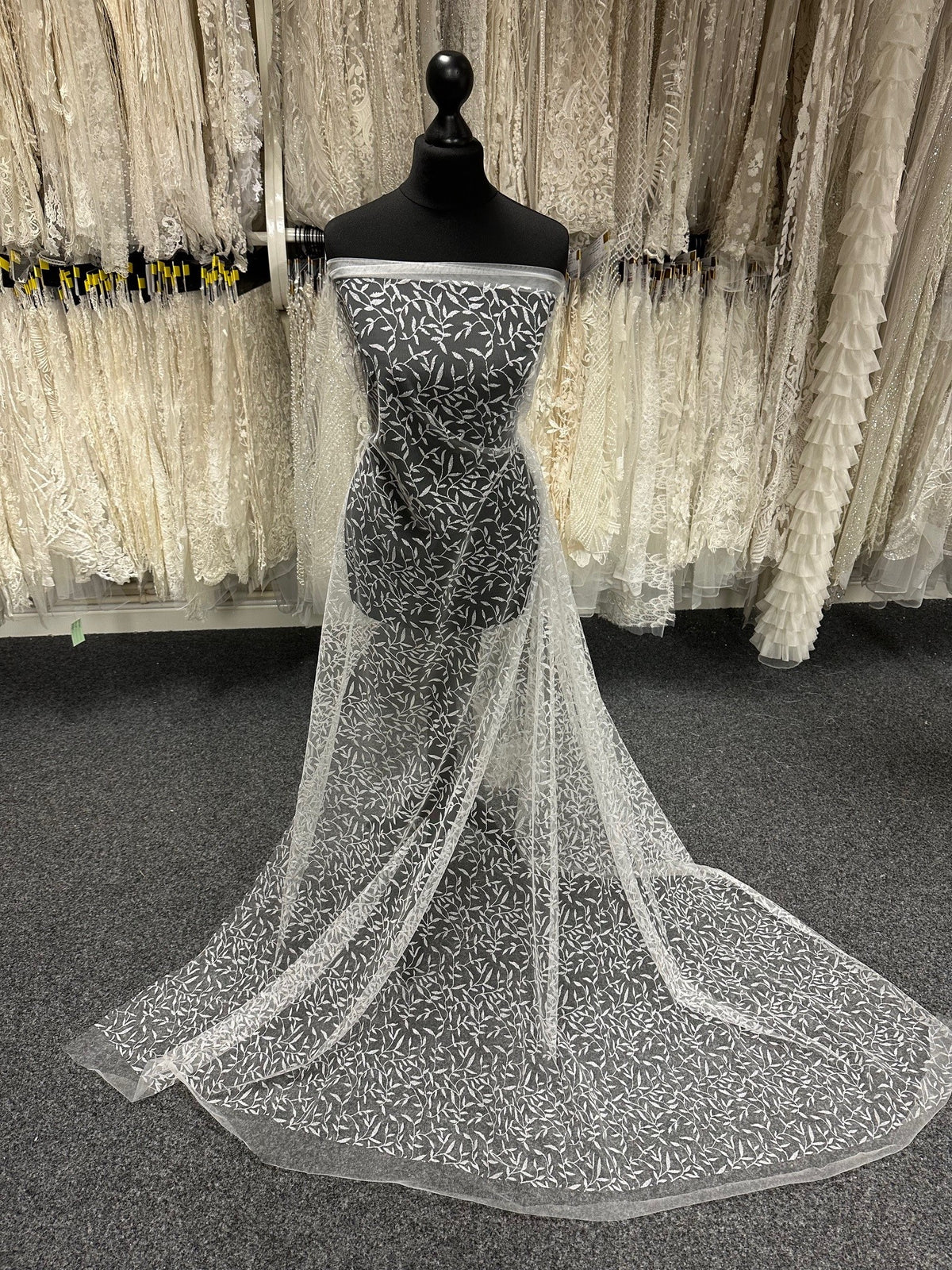 Elfenbeinfarbener Glitzertüll - Jimpy