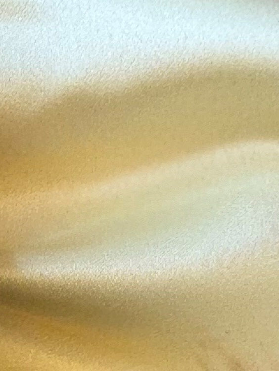 Zitronenfarbener Polyestersatin – Mystique