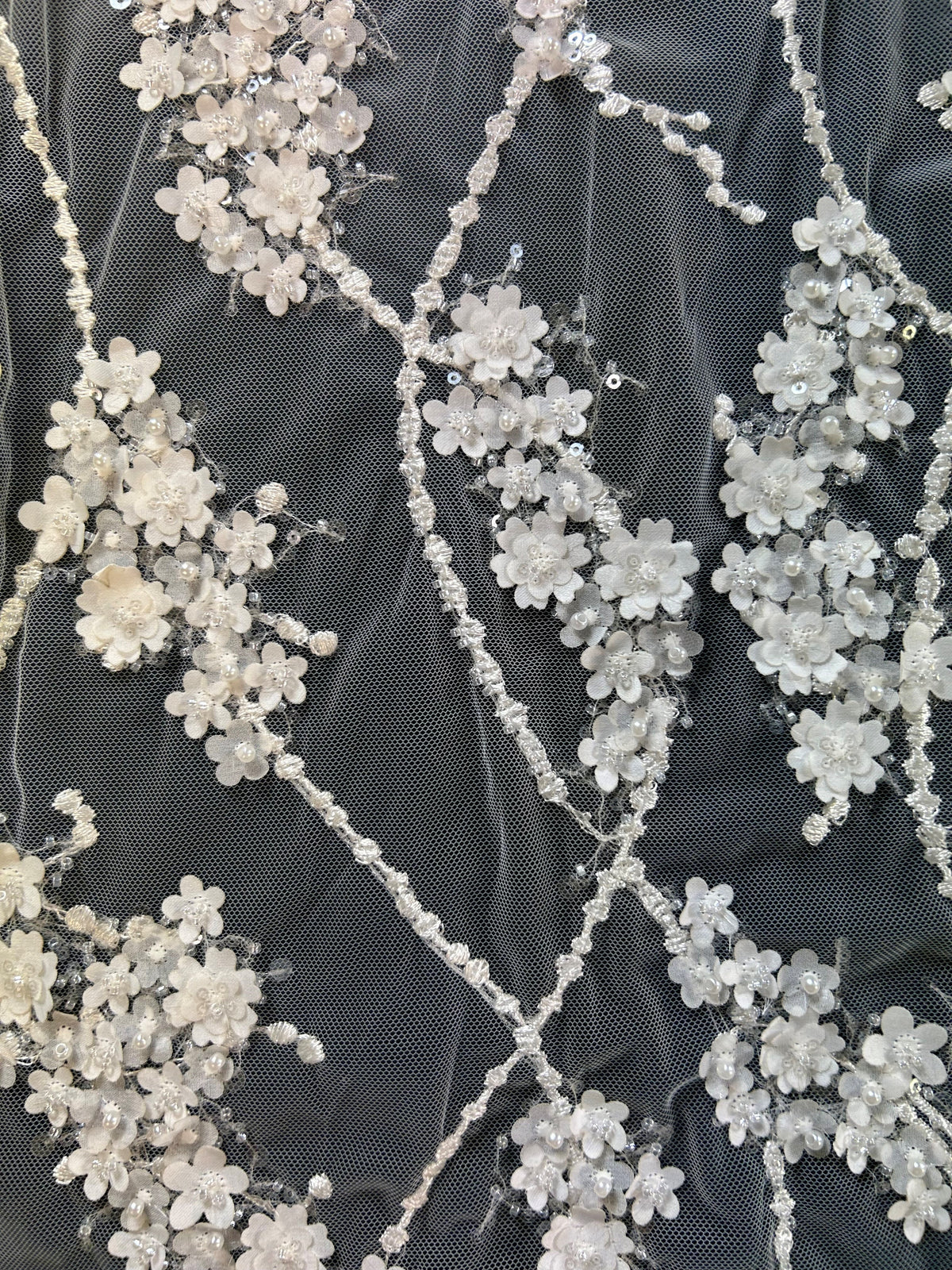 Elfenbeinfarbene 3D-Blumenspitze – Ludivine