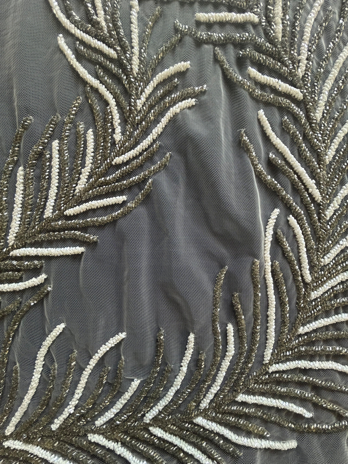 Elfenbeinfarbene Perlenspitze – Maureen