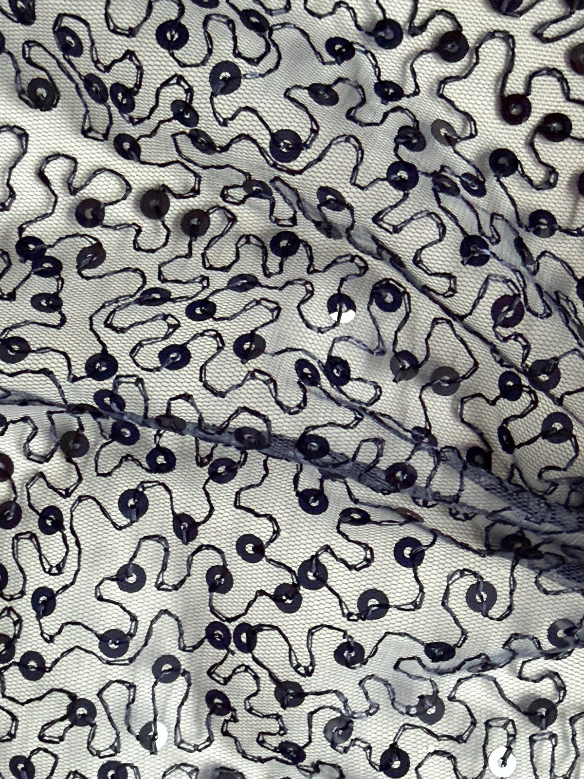 Marineblauer, bestickter Paillettentüll – EB3001