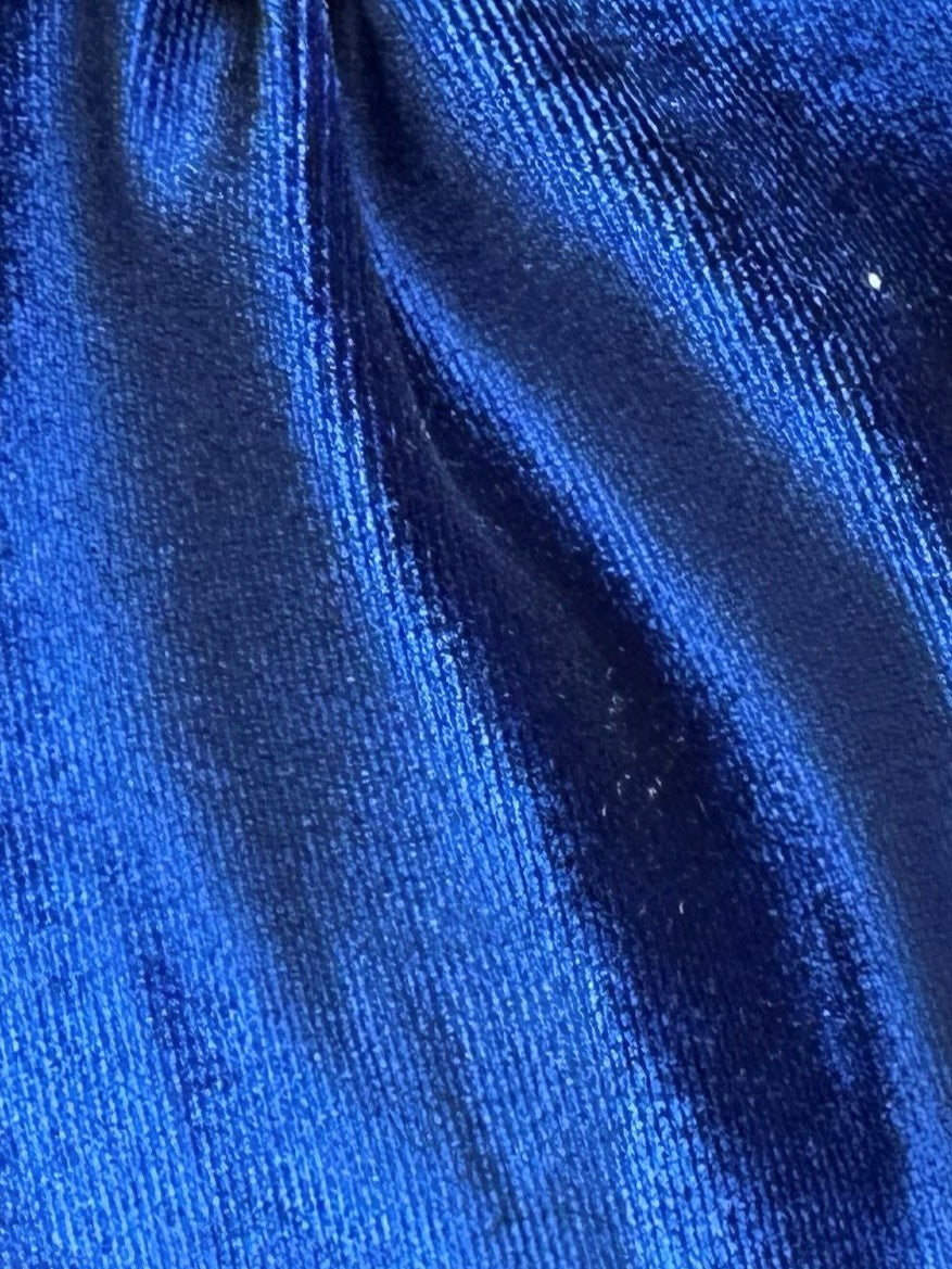 Marineblauer Stretch-Seidensamt – Carlotta