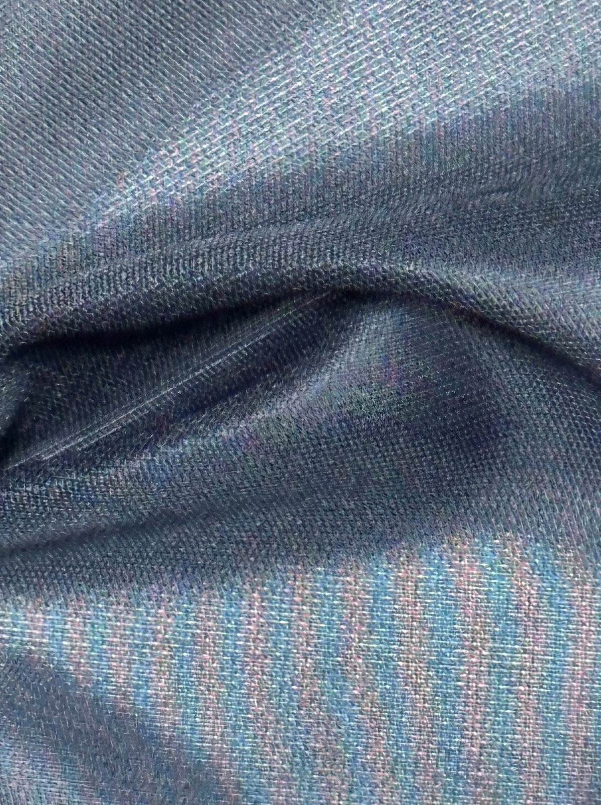 Marineblauer Polyester-Satinstoff - Einlösen