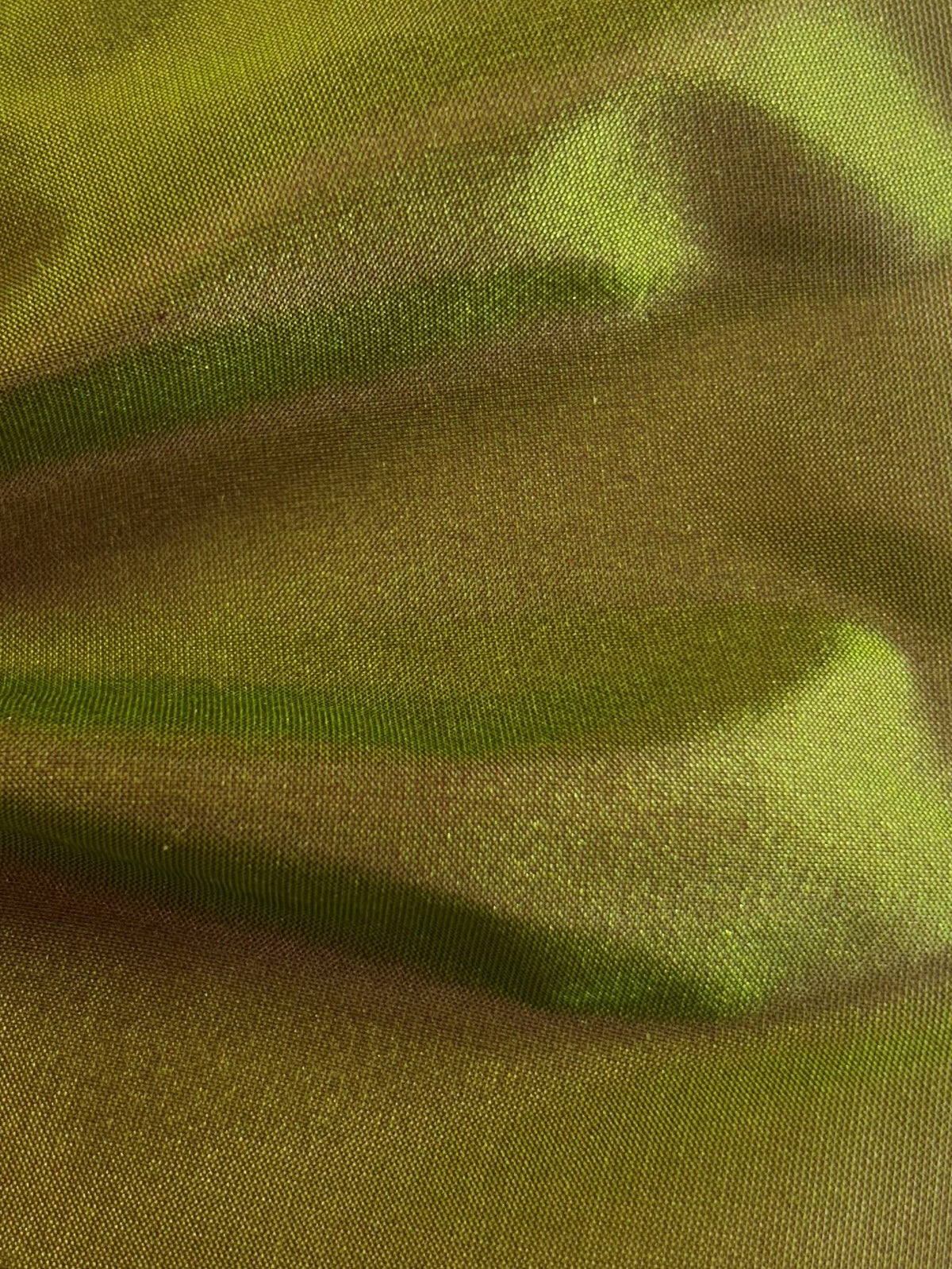 Onyx-Seidentaft – Debutante