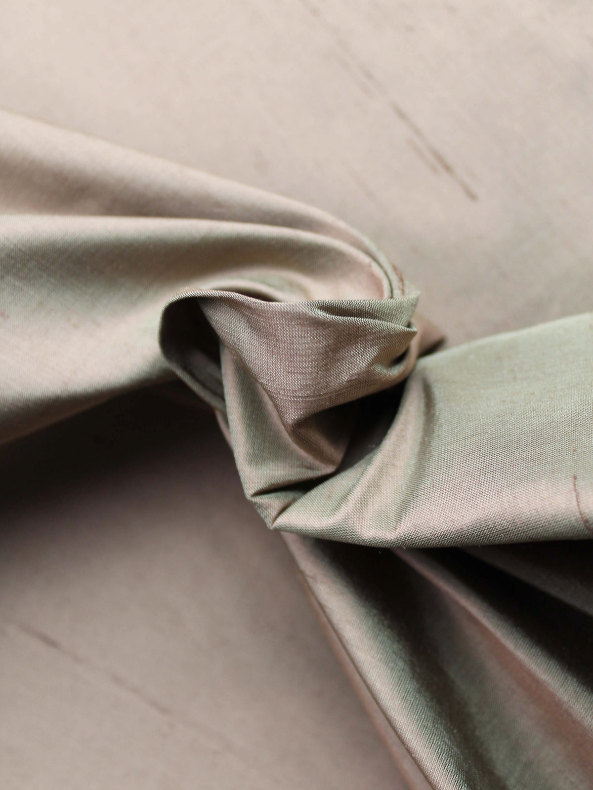 Mid Cocoa Seidendupion 150cm - P402