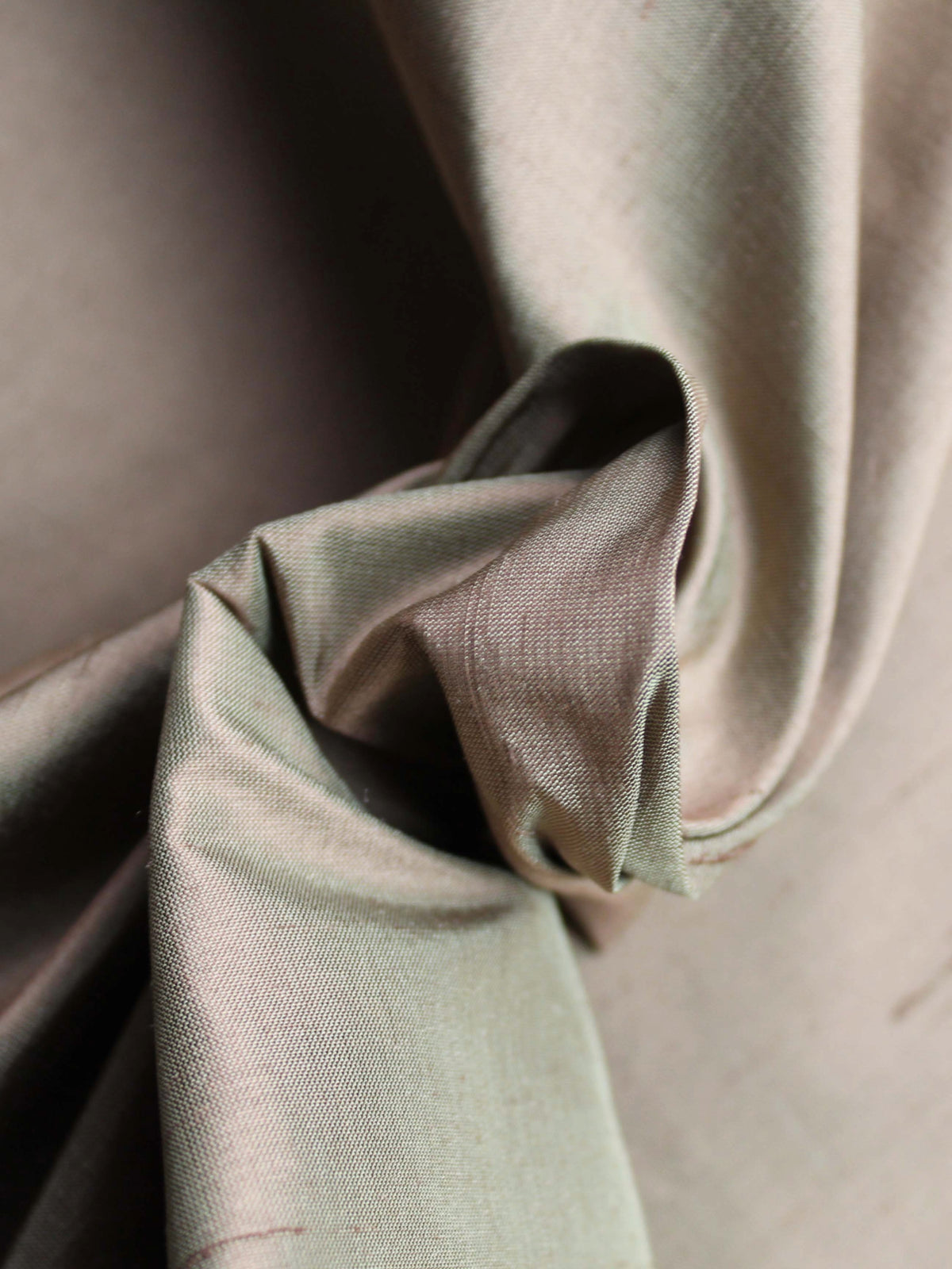 Mid Cocoa Seidendupion 150cm - P402