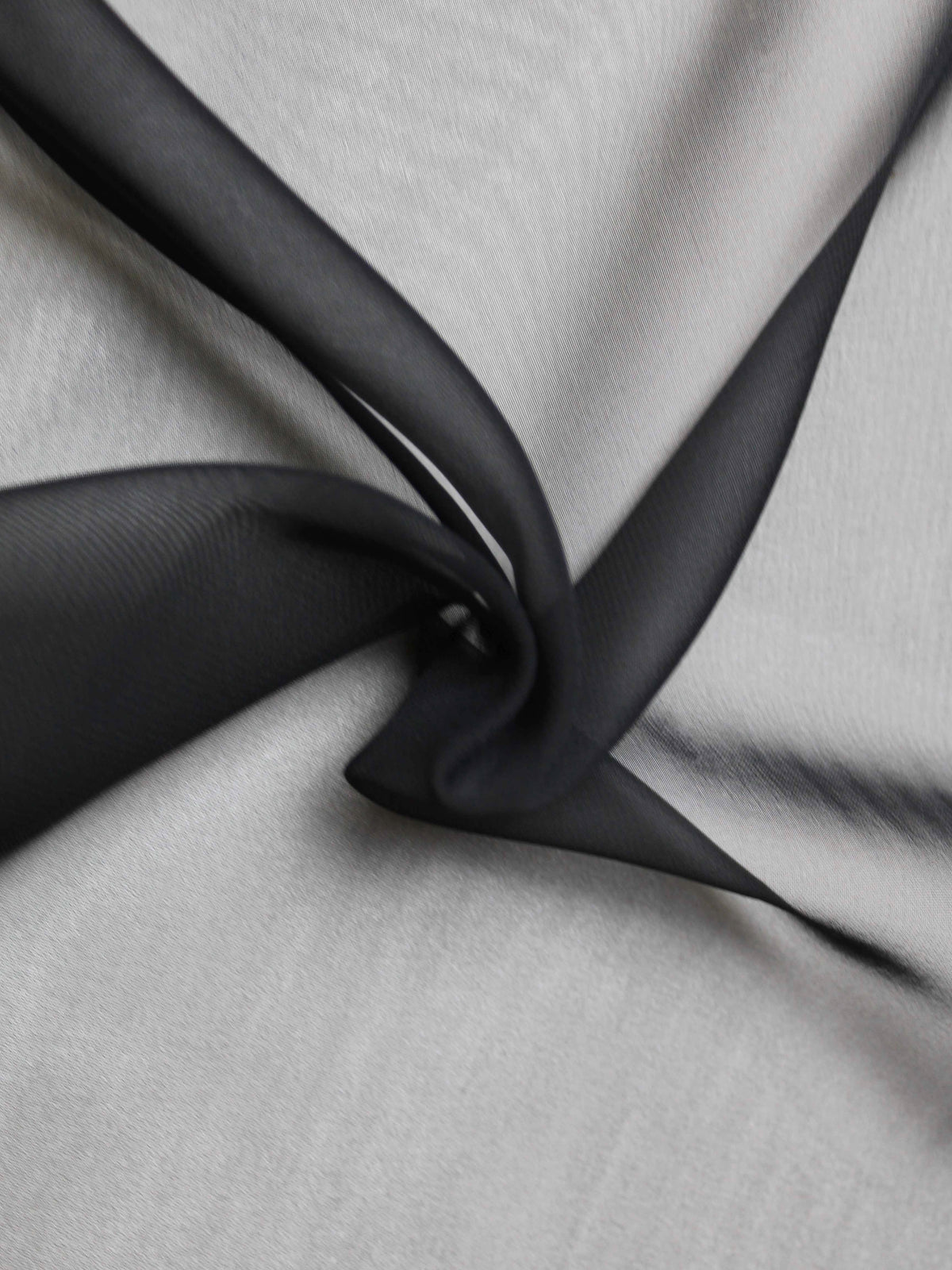 Schwarzer Poly-Chiffon - P58