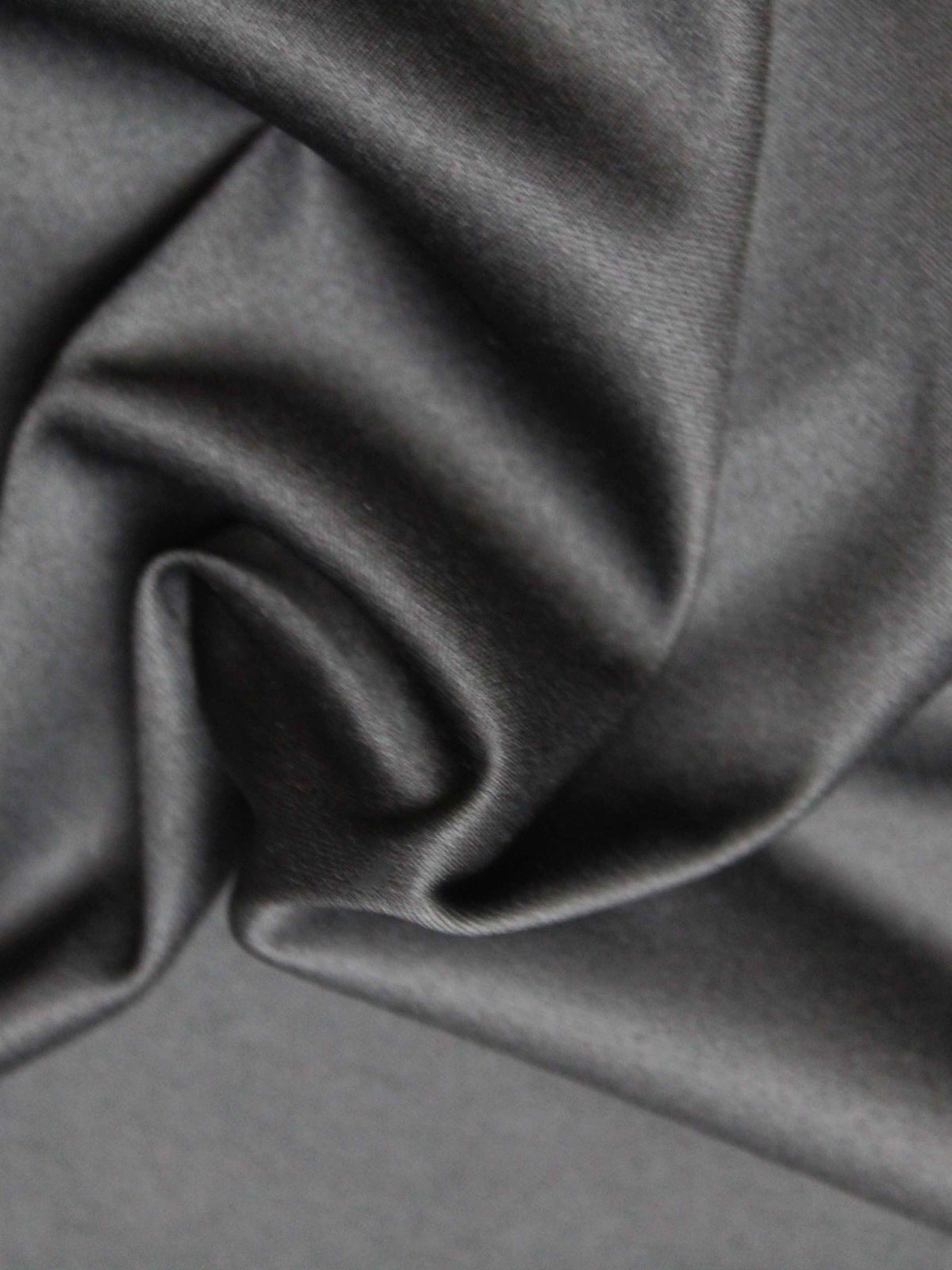 Schwarzer Strickpullover - P65