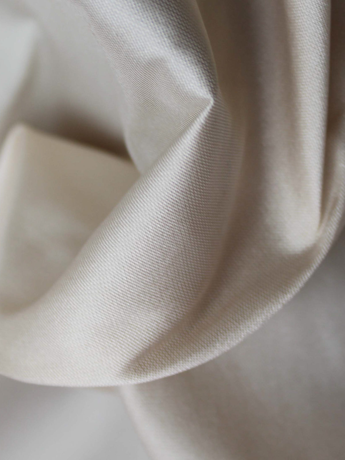 Dunkles Champagner-Polyester-Taft - P75